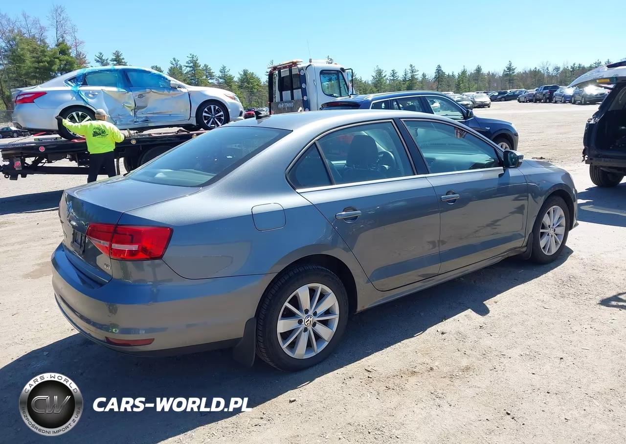 2015 Volkswagen Jetta 1.8T Se VIN:3VWD17AJ0FM315821 - 4