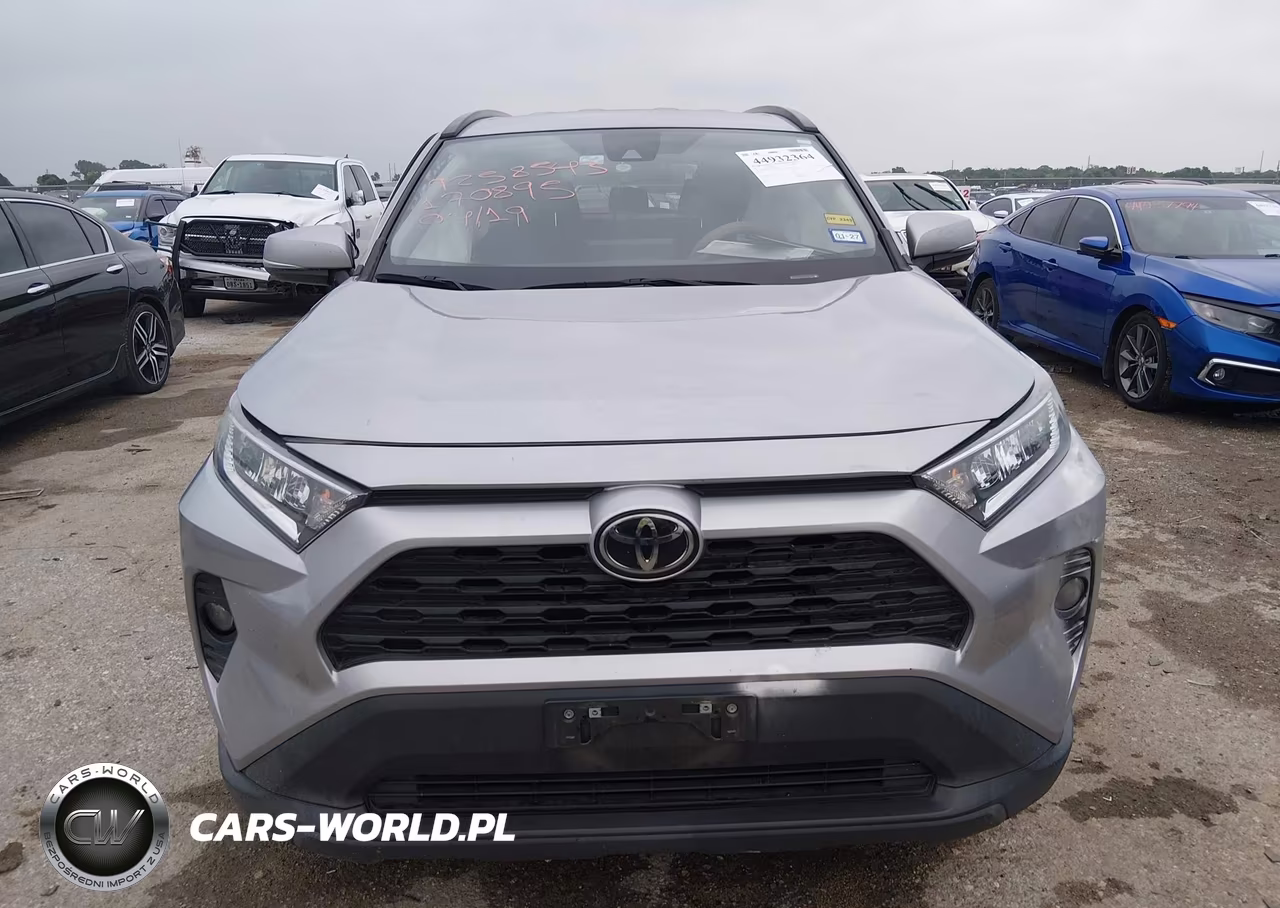 2021 Toyota Rav4 Xle VIN:2T3W1RFV4MC170895 - 12