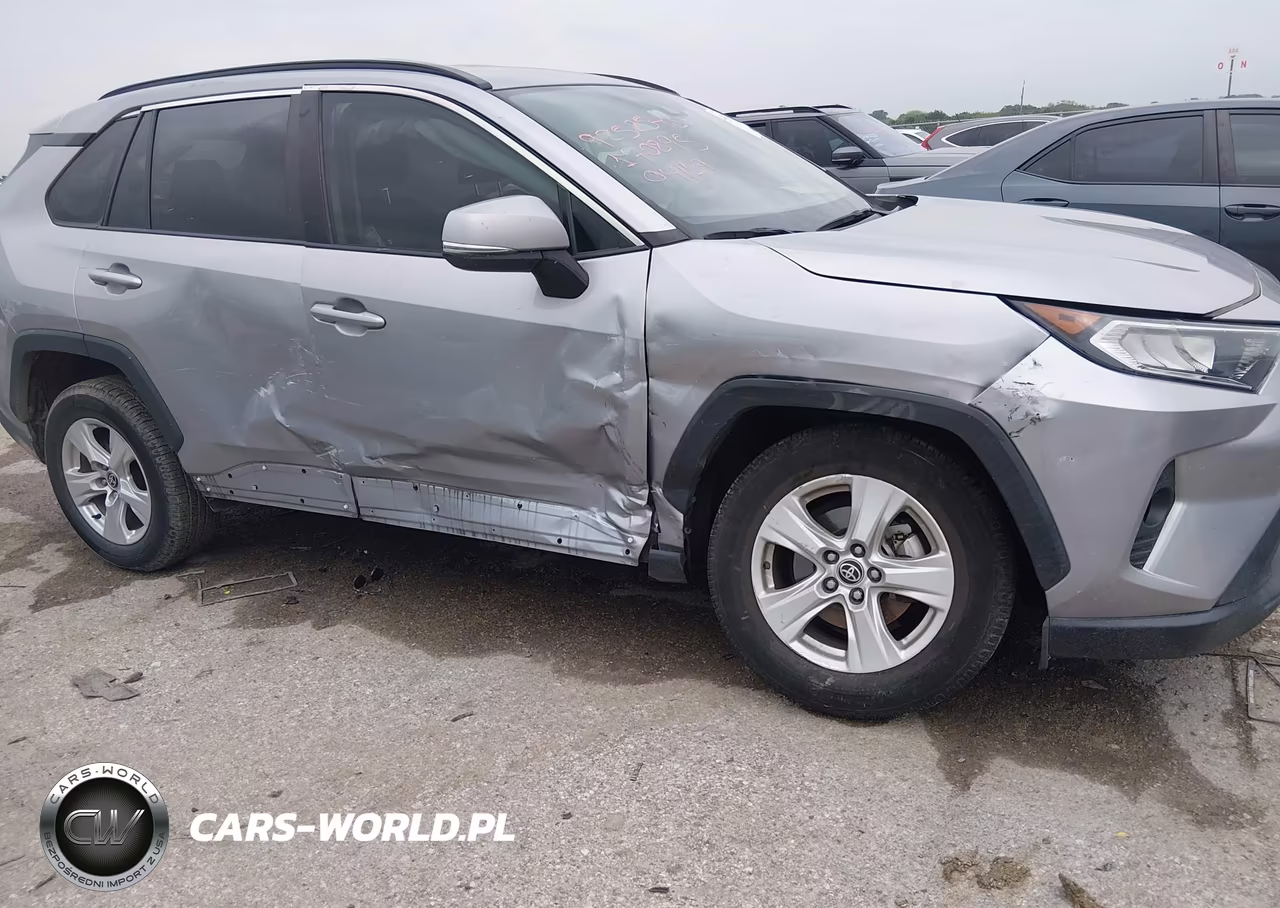 2021 Toyota Rav4 Xle VIN:2T3W1RFV4MC170895 - 6