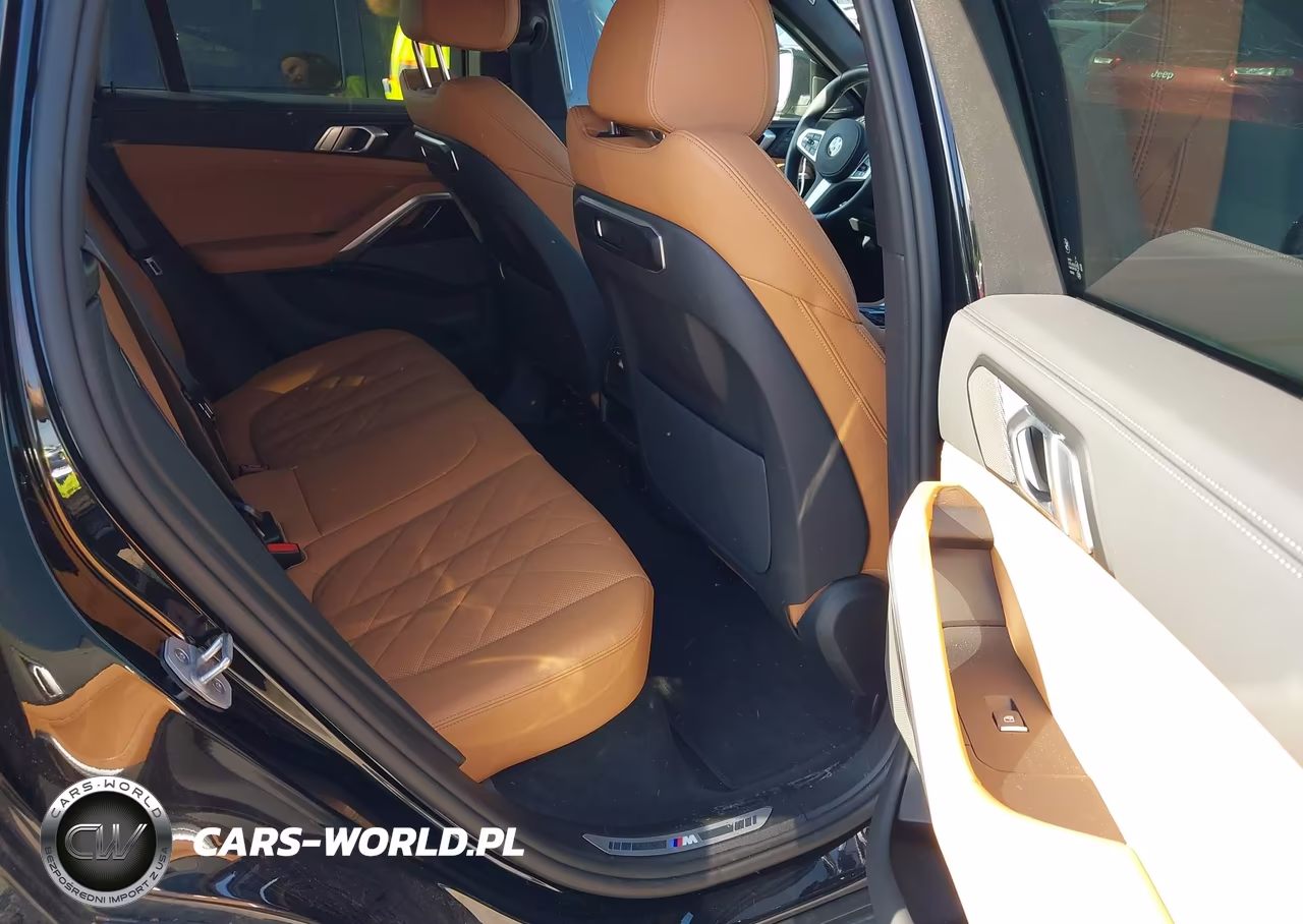 2025 BMW X6 xDrive40I VIN:5UX33EX08S9Y99842 - 8