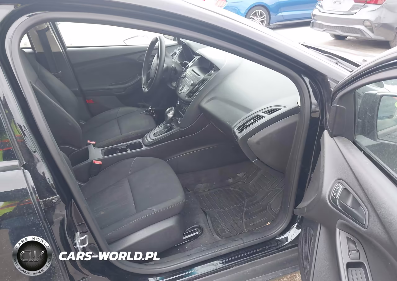 2017 Ford Focus S VIN:1FADP3E29HL234856 - 5