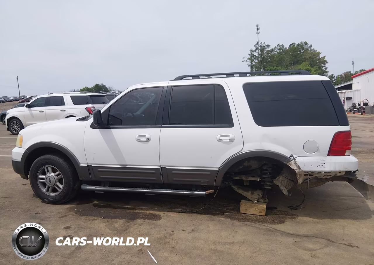 2005 Ford Expedition Xlt VIN:1FMPU15515LA28775 - 15
