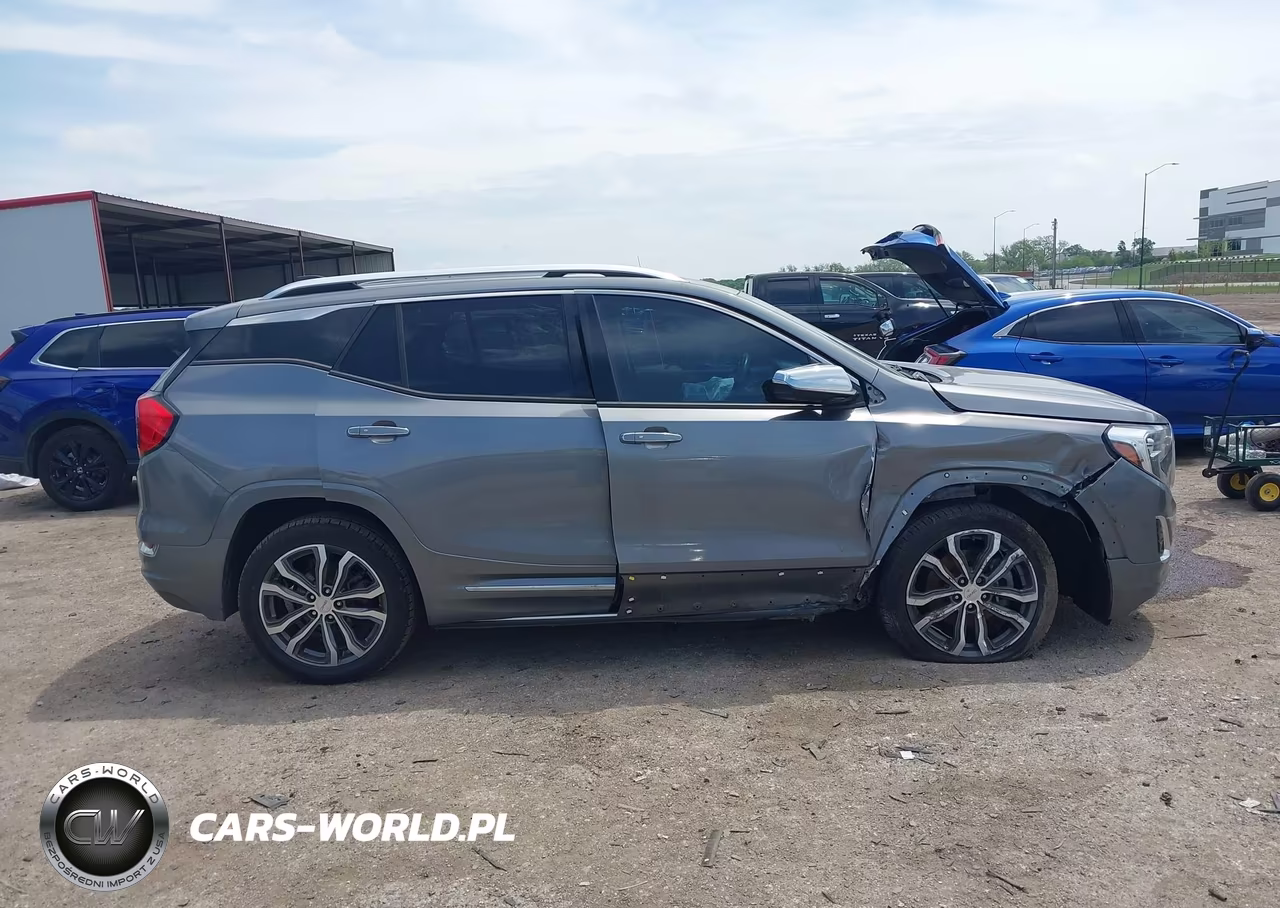 2018 GMC Terrain Denali VIN:3GKALSEX5JL151597 - 13
