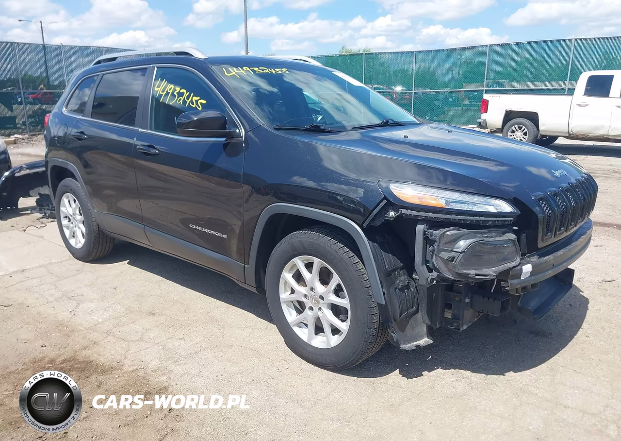 2014 Jeep Cherokee Latitude – zdjęcie 1 z 17