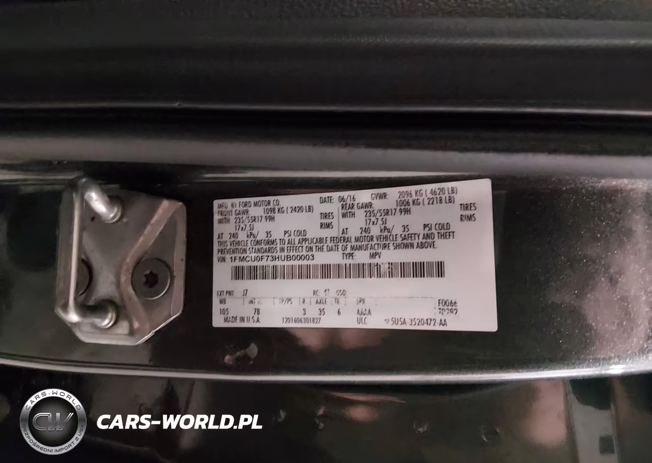 2017 Ford Escape S VIN:1FMCU0F73HUB00003 - 9