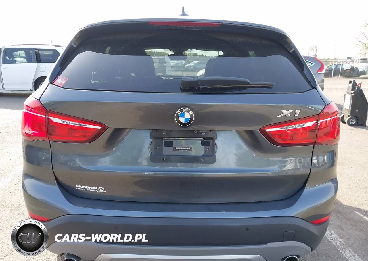 2017 BMW X1 xDrive28I VIN:WBXHT3C39H5F75722 - 16