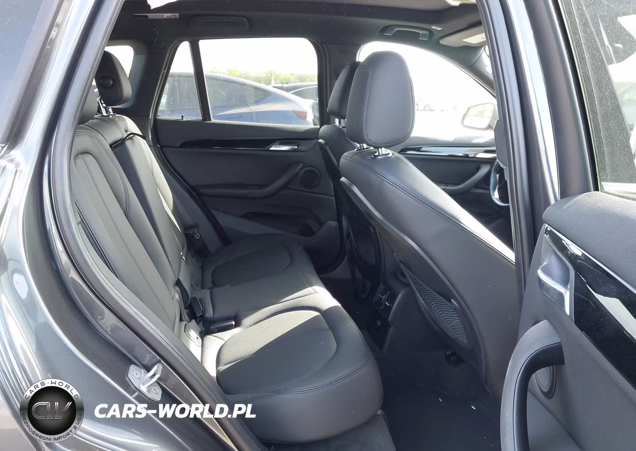 2017 BMW X1 xDrive28I VIN:WBXHT3C39H5F75722 - 8
