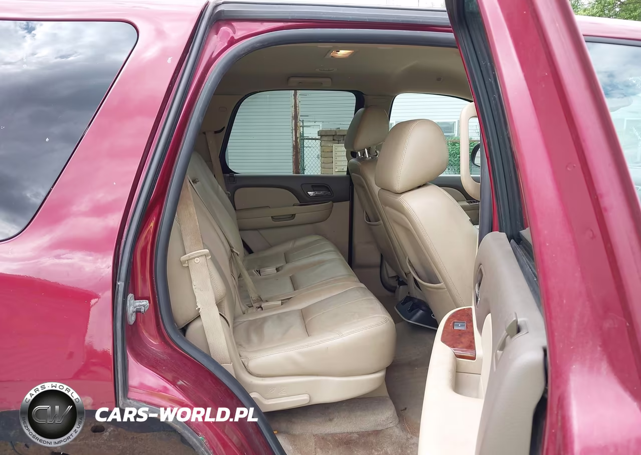 2010 Chevrolet Tahoe Lt VIN:1GNUKBE08AR236240 - 8