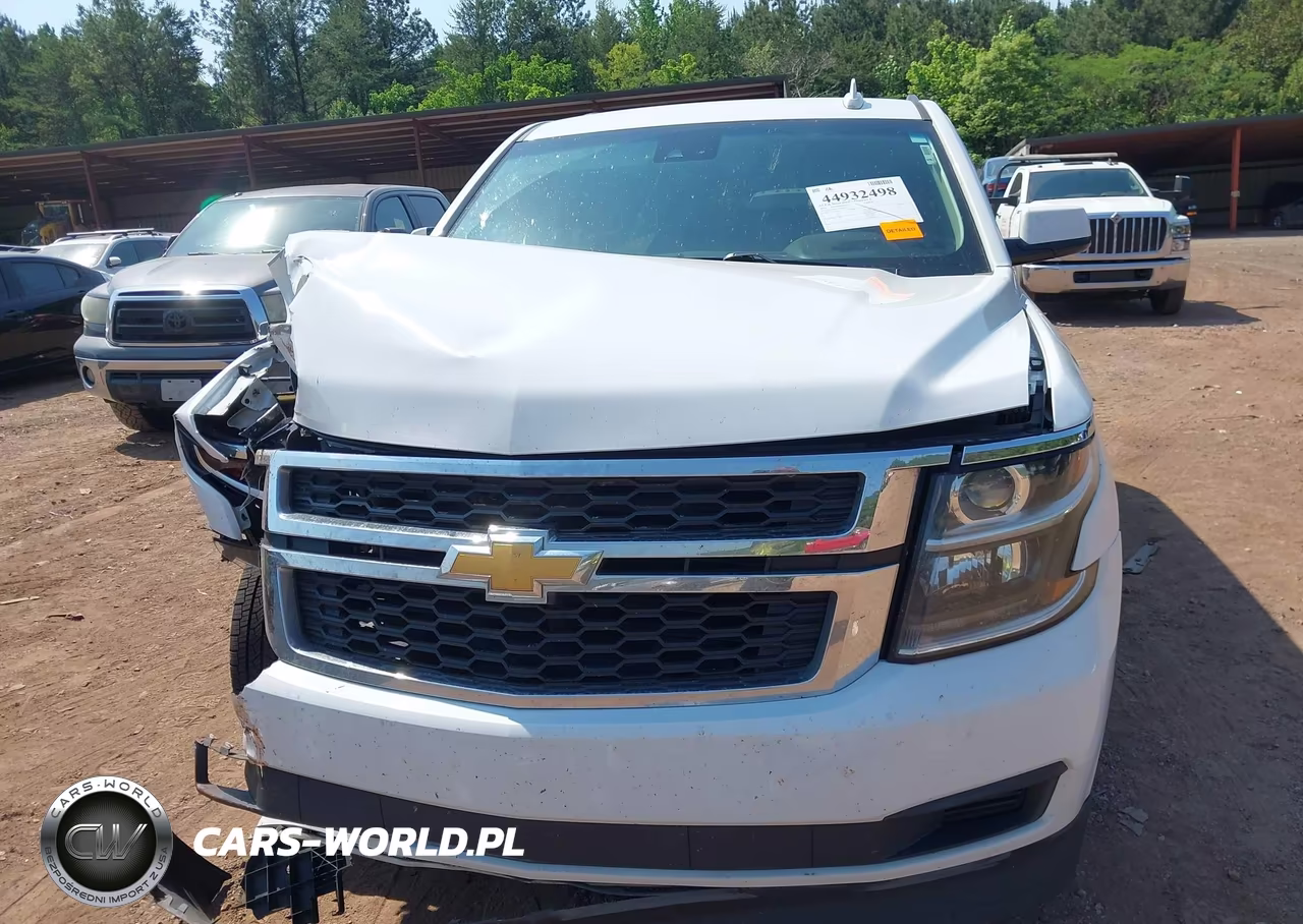 2019 Chevrolet Tahoe Lt VIN:1GNSCBKC4KR395454 - 12