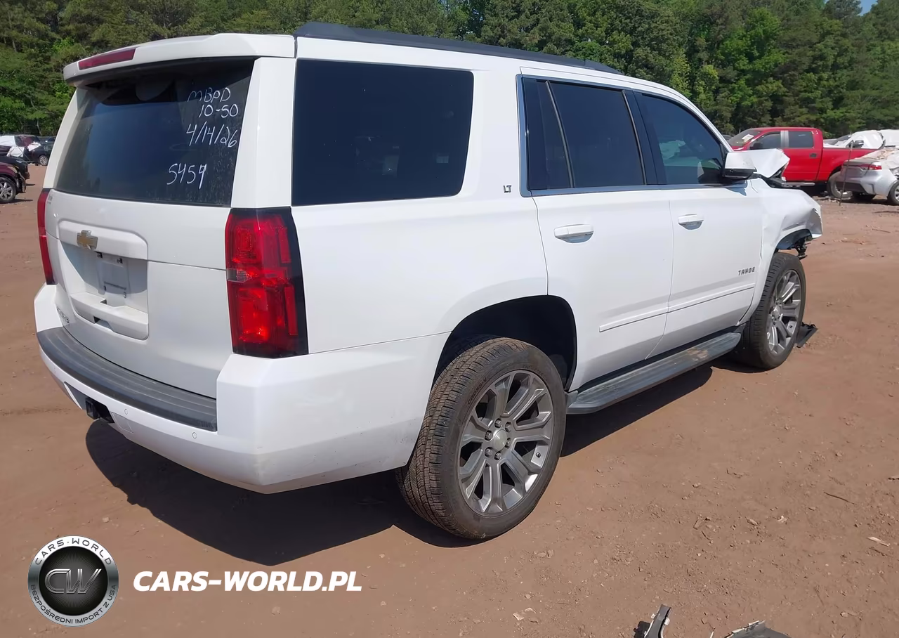 2019 Chevrolet Tahoe Lt VIN:1GNSCBKC4KR395454 - 4