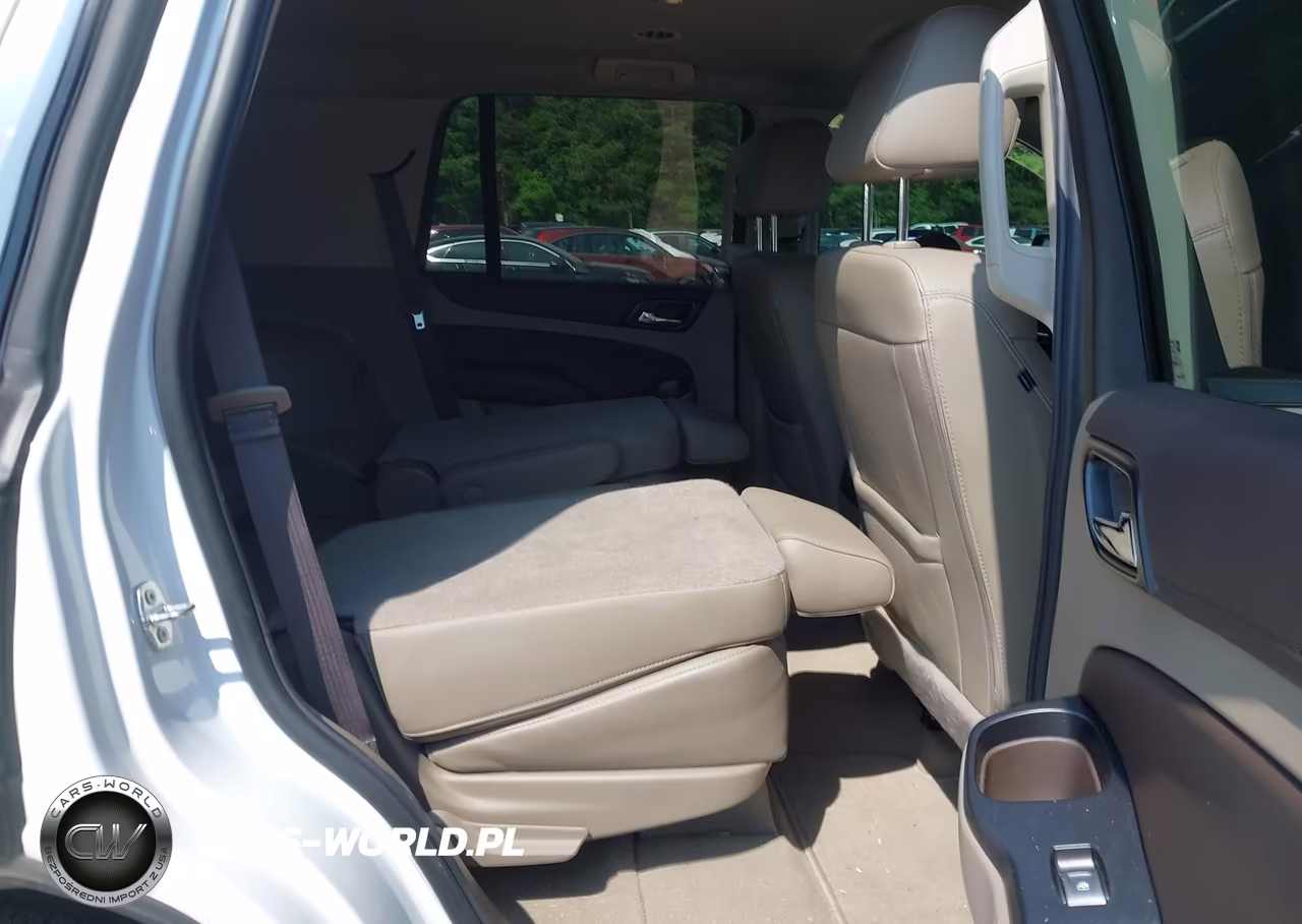 2019 Chevrolet Tahoe Lt VIN:1GNSCBKC4KR395454 - 8