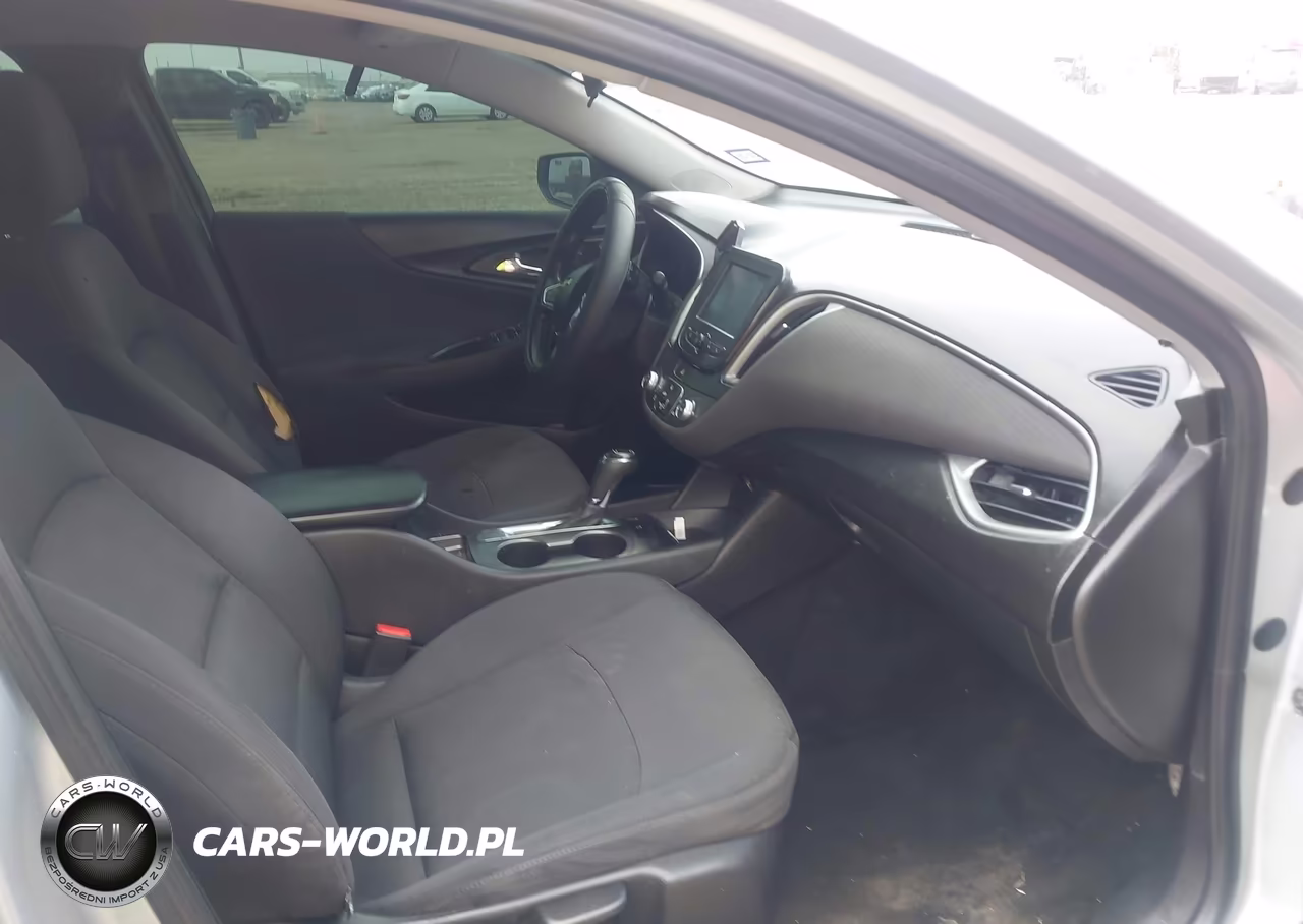 2016 Chevrolet Malibu Ls VIN:1G1ZB5ST0GF252398 - 5