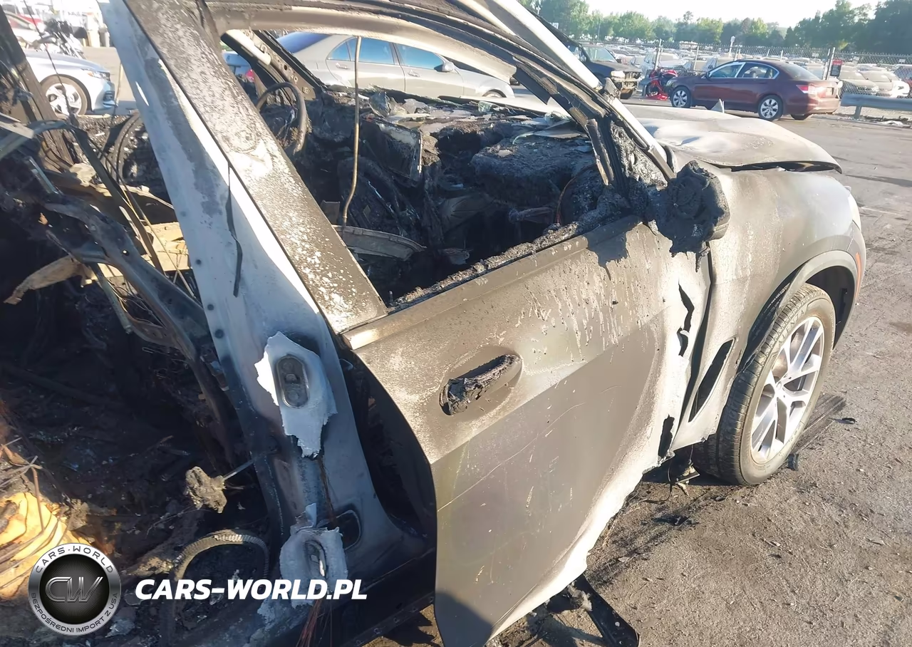 2019 BMW X5 xDrive40I VIN:5UXCR6C52KLL09854 - 15