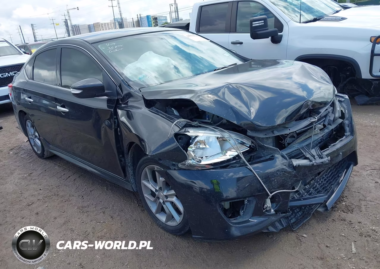 2015 Nissan Sentra Sr – zdjęcie 1 z 17