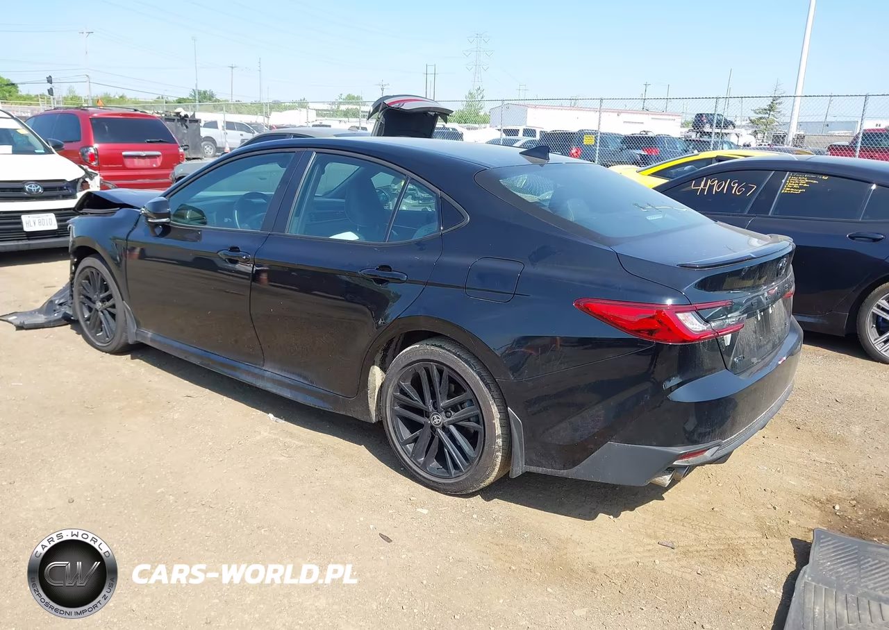 2026 Toyota Camry Se VIN:4T1DAACK9TU652531 - 3