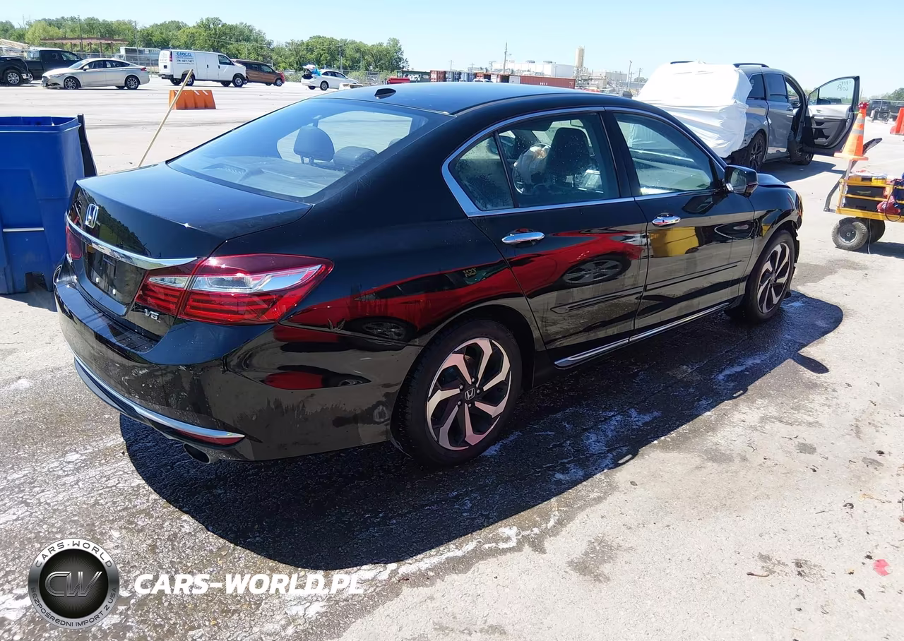 2017 Honda Accord Ex-L V6 VIN:1HGCR3F81HA018354 - 4