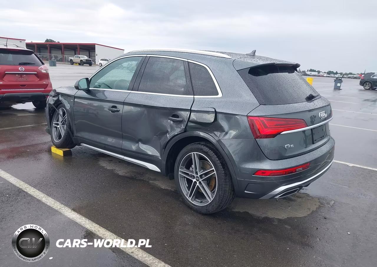 2025 Audi Q5 Premium 55 Tfsi E S Line Quattro S Tronic VIN:WA1G2AFY6S2064184 - 3