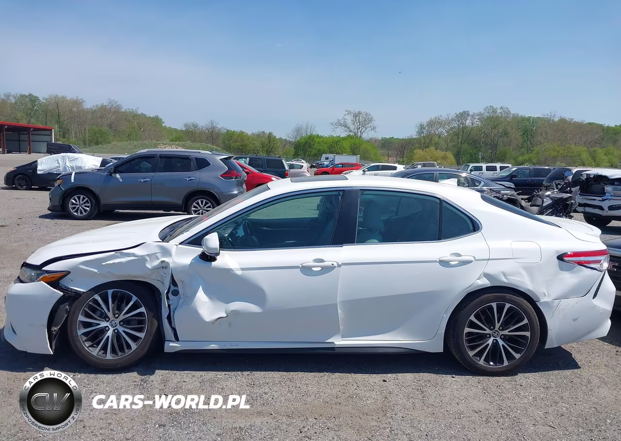 2020 Toyota Camry Se Hybrid VIN:4T1J31AK7LU532596 - 14