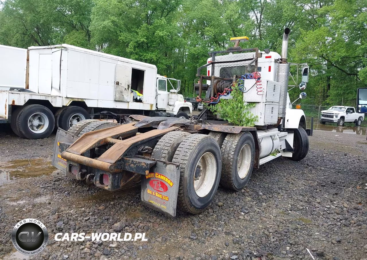 2003 Kenworth Construction T800 VIN:1XKDDB9X93R897454 - 4