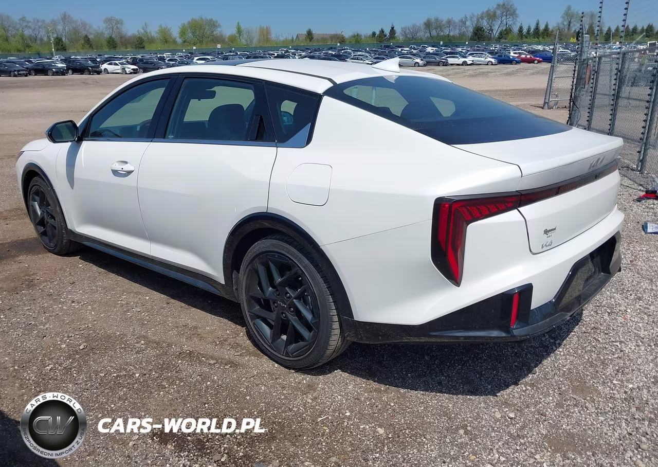 2026 Kia K4 Gt-Line Turbo VIN:3KPFW4DC5TE256795 - 3