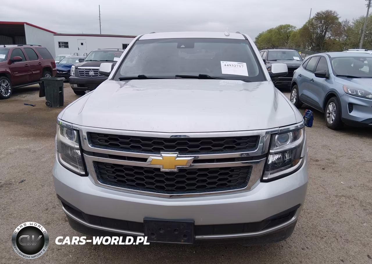 2017 Chevrolet Suburban Lt VIN:1GNSKHKC2HR159836 - 12