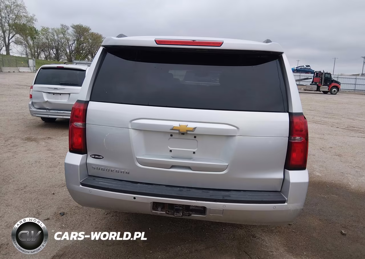 2017 Chevrolet Suburban Lt VIN:1GNSKHKC2HR159836 - 16