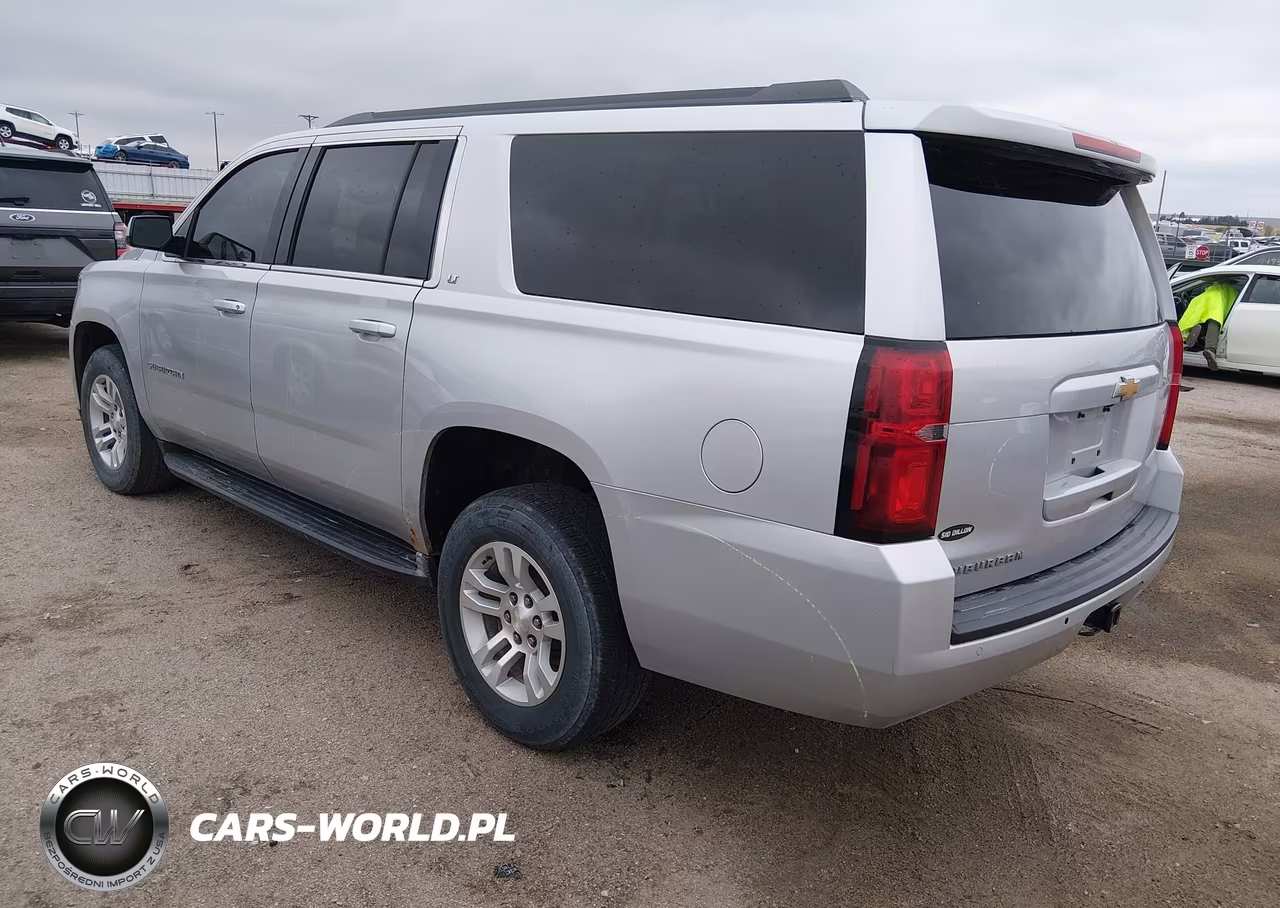 2017 Chevrolet Suburban Lt VIN:1GNSKHKC2HR159836 - 3