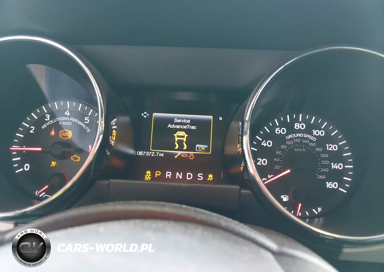 2017 Ford Mustang Ecoboost Premium VIN:1FATP8UH4H5303245 - 7