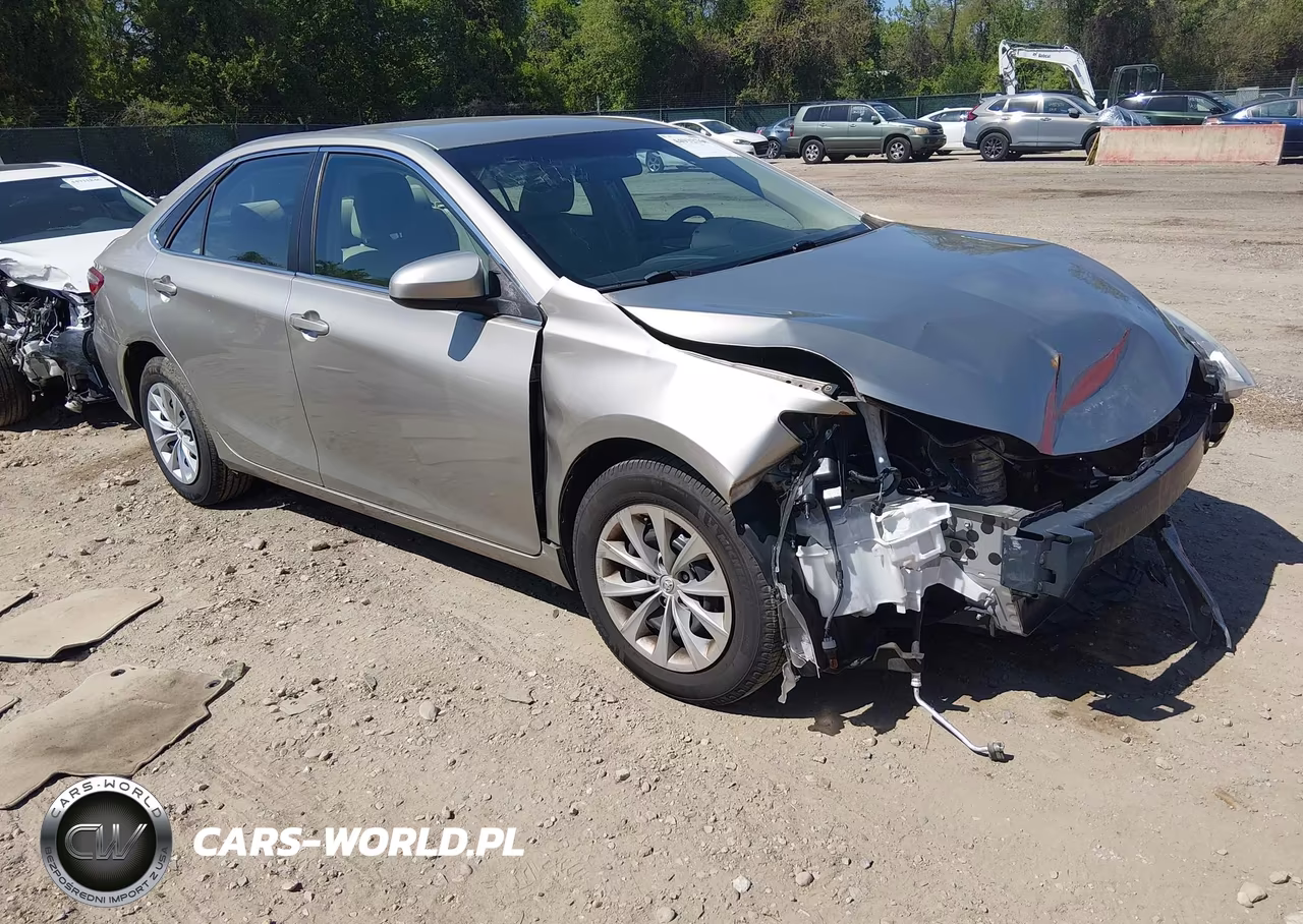 2015 Toyota Camry Le