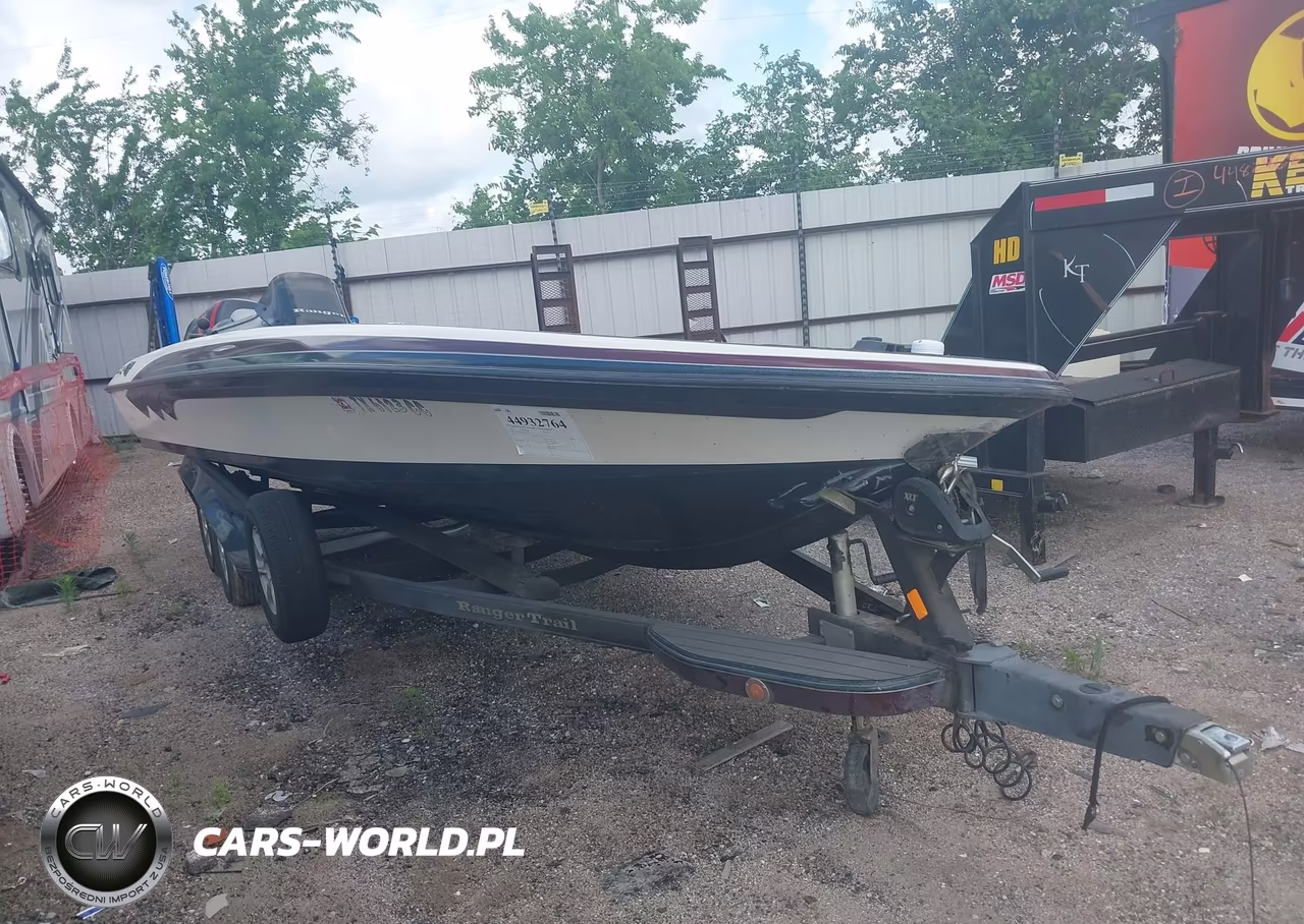 2012 Ranger Boat