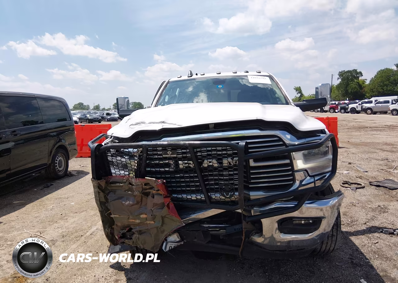 2019 Ram 3500 Laramie 4X4 8' Box VIN:3C63RRJL2KG515958 - 12