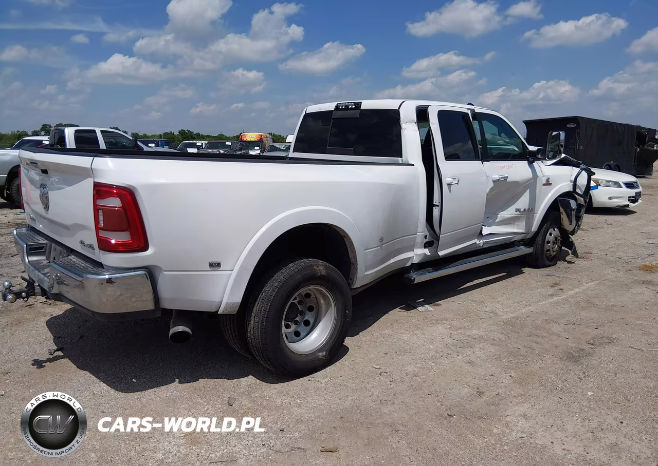 2019 Ram 3500 Laramie 4X4 8' Box VIN:3C63RRJL2KG515958 - 4