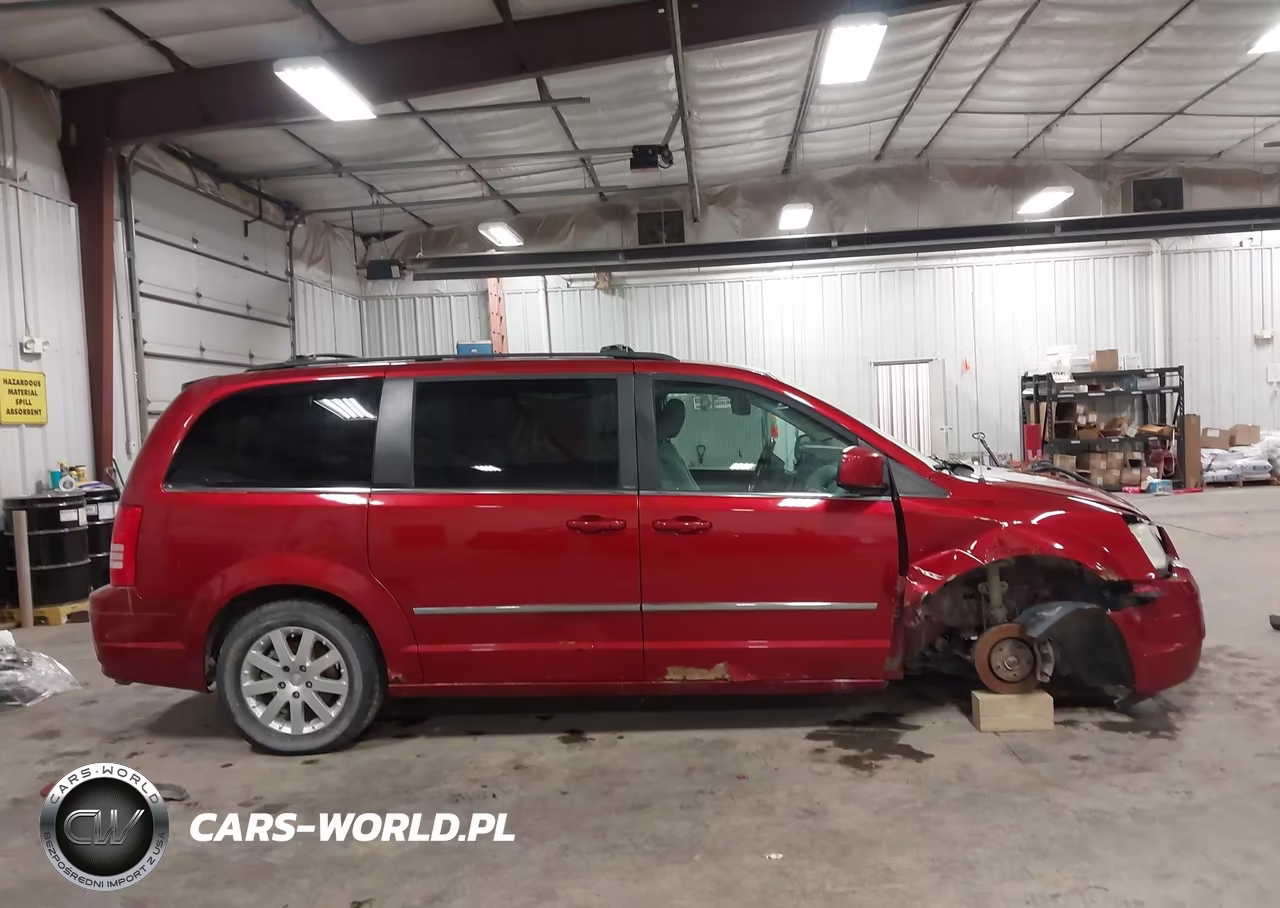 2010 Chrysler Town & Country Touring VIN:2A4RR5D1XAR110116 - 14