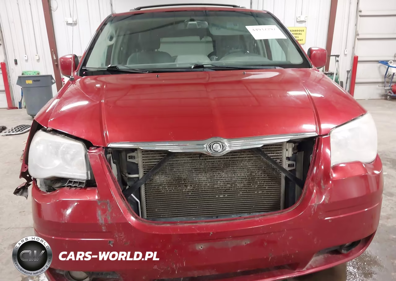 2010 Chrysler Town & Country Touring VIN:2A4RR5D1XAR110116 - 6