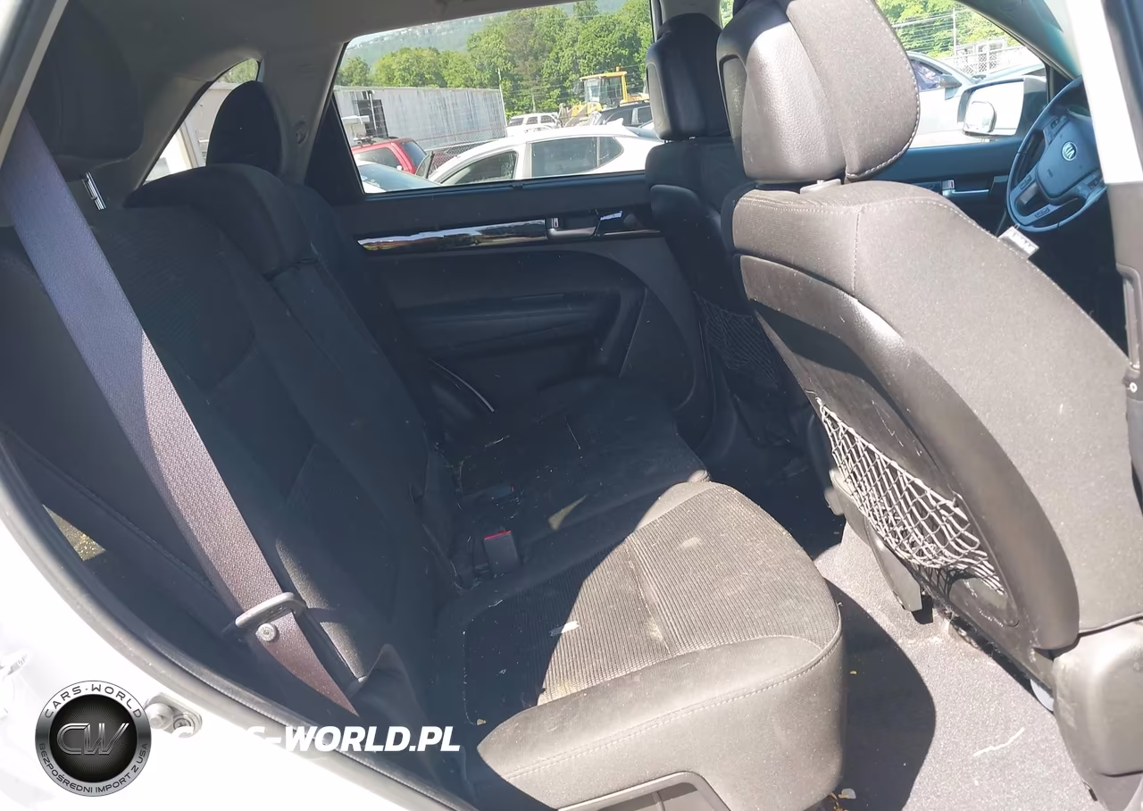 2014 Kia Sorento Lx VIN:5XYKT3A65EG470577 - 8