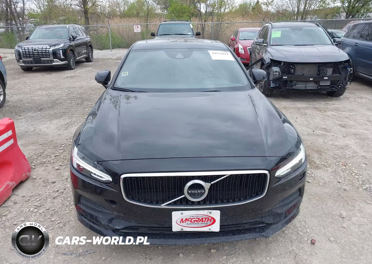 2018 Volvo S90 T5 Momentum VIN:LVY102MK7JP056076 - 12