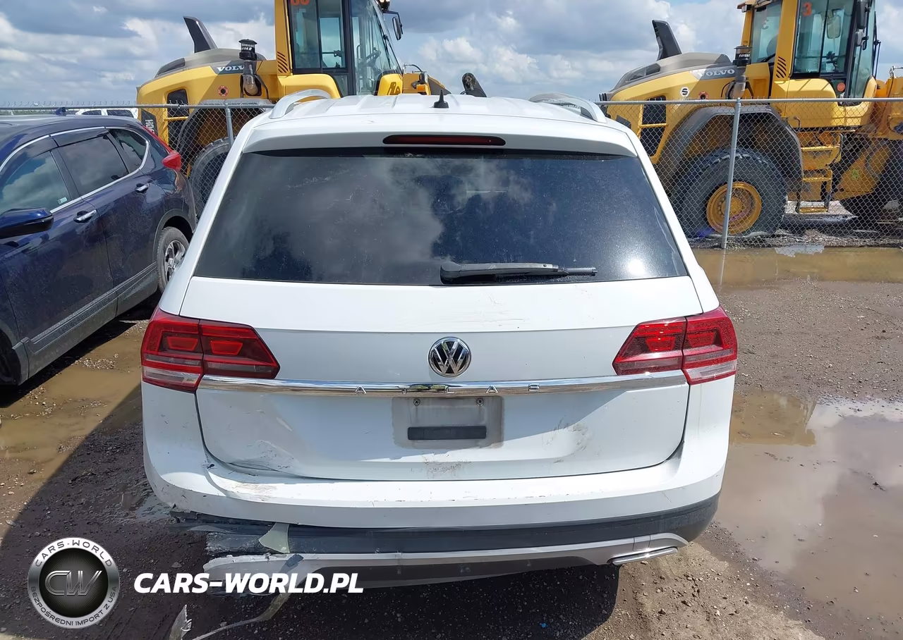 2019 Volkswagen Atlas 2.0T S VIN:1V2AP2CA4KC590137 - 17