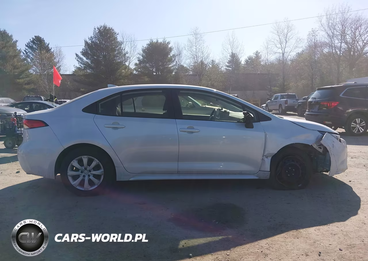2024 Toyota Corolla Le VIN:JTDB4MEE2RJ012988 - 13