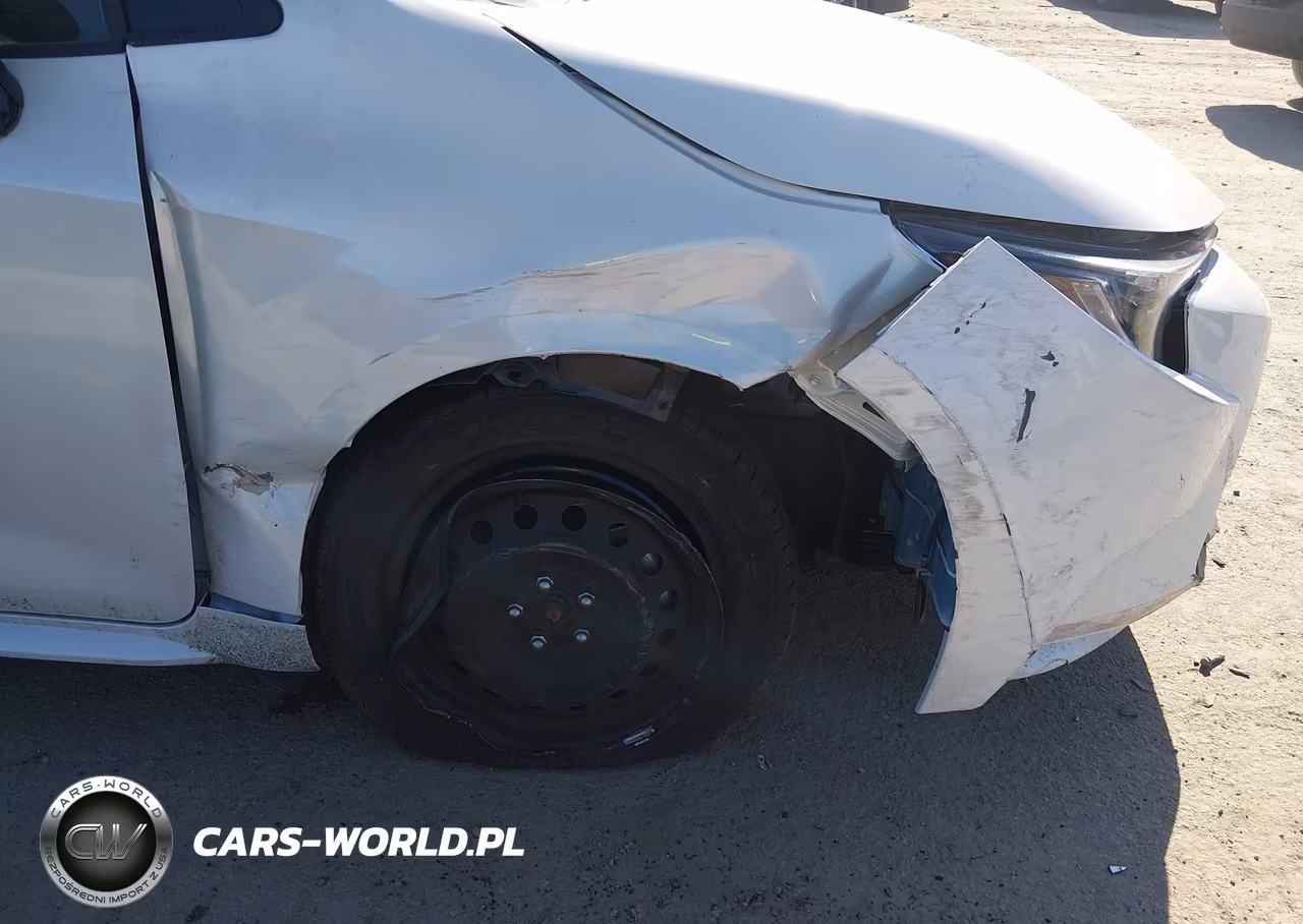 2024 Toyota Corolla Le VIN:JTDB4MEE2RJ012988 - 17