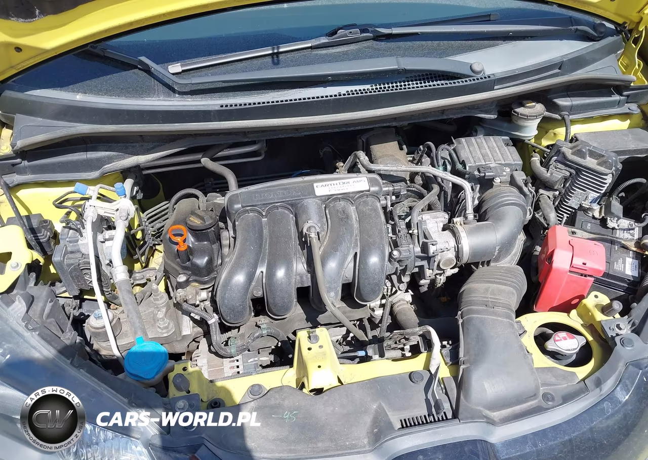 2015 Honda Fit Lx VIN:3HGGK5G58FM766914 - 10