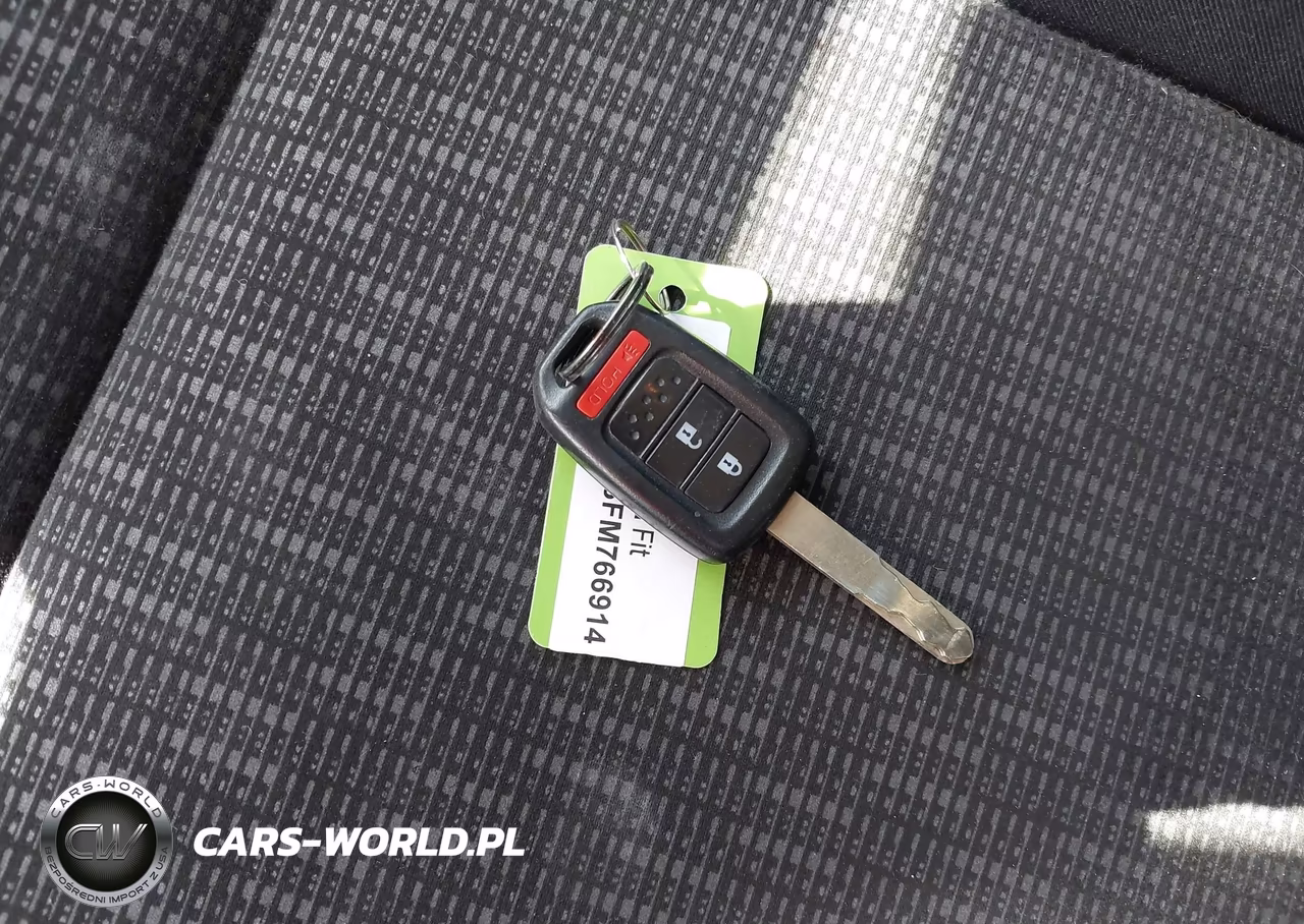 2015 Honda Fit Lx VIN:3HGGK5G58FM766914 - 11