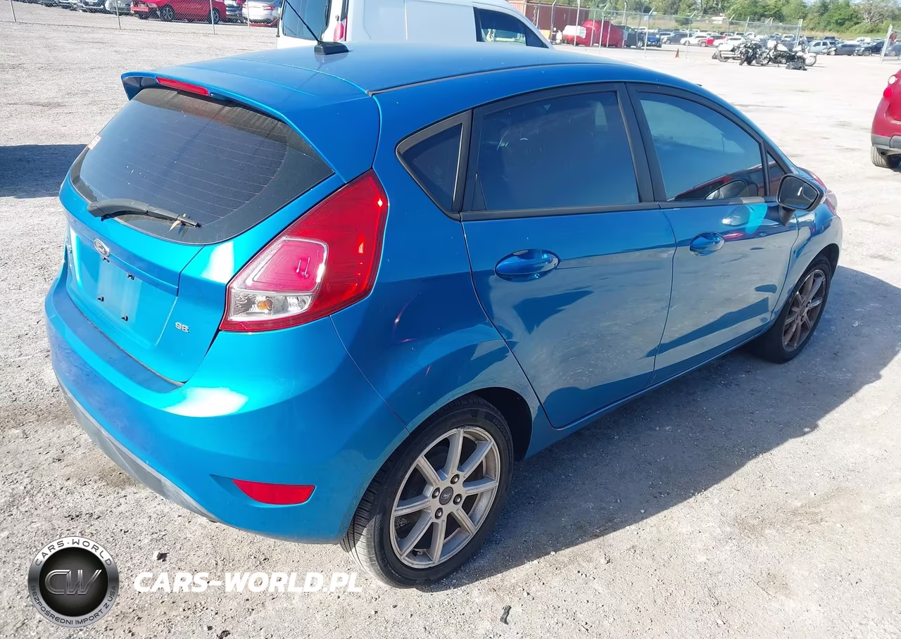 2016 Ford Fiesta Se VIN:3FADP4EJ4GM173426 - 4