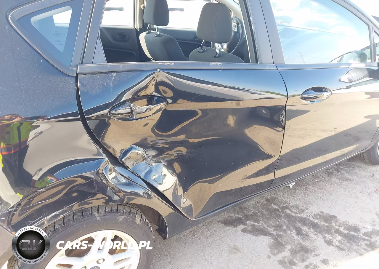 2017 Ford Fiesta Se VIN:3FADP4EJ3HM113767 - 6