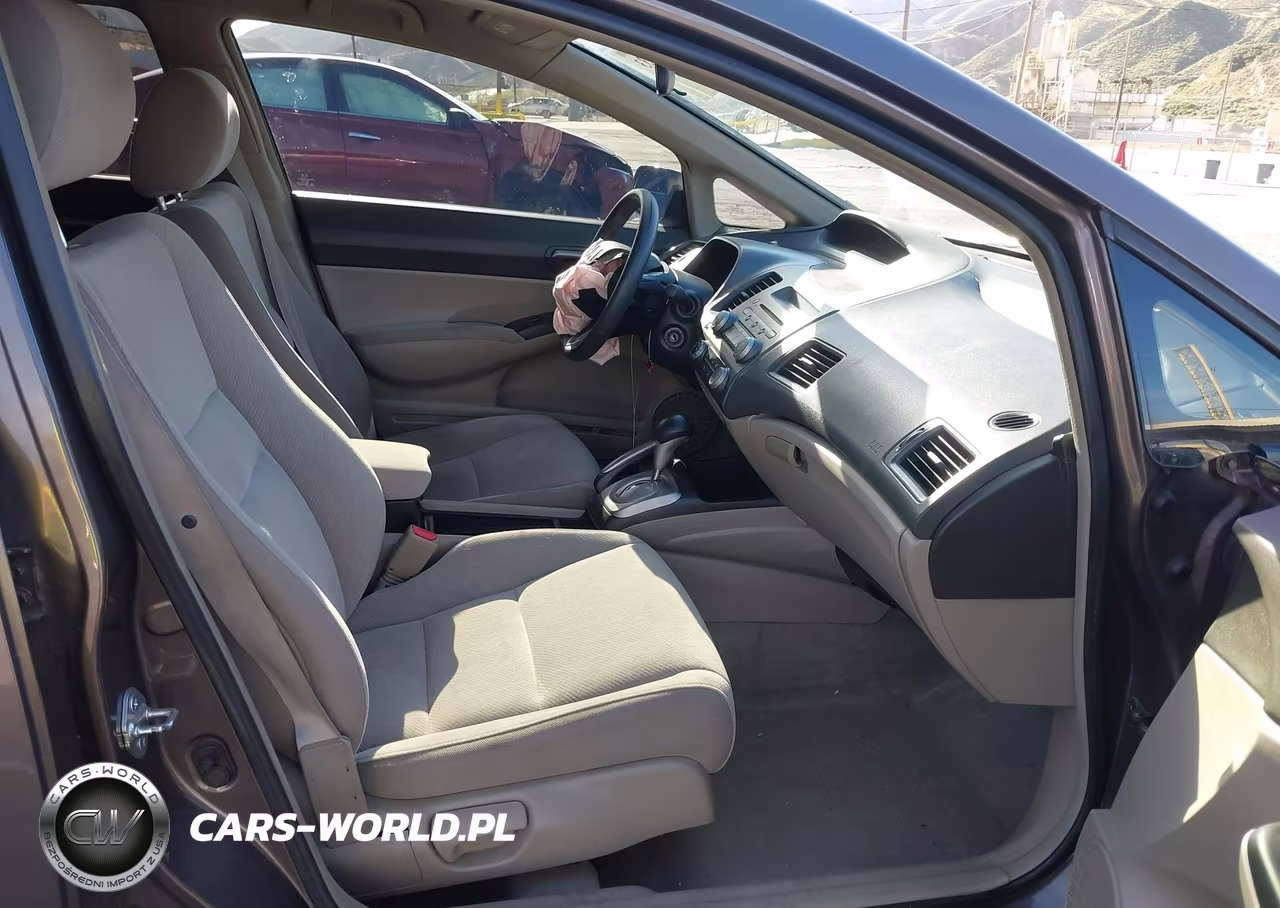 2011 Honda Civic Lx VIN:2HGFA1F52BH534911 - 5
