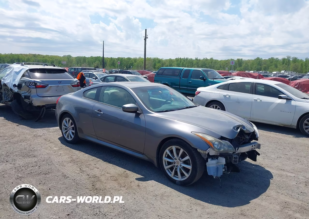 2012 Infiniti G37 Journey