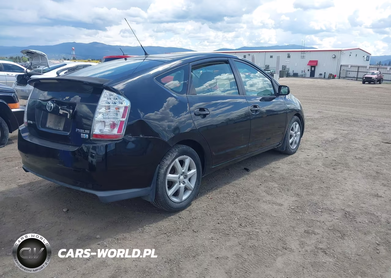 2007 Toyota Prius Touring VIN:JTDKB20U277654226 - 4