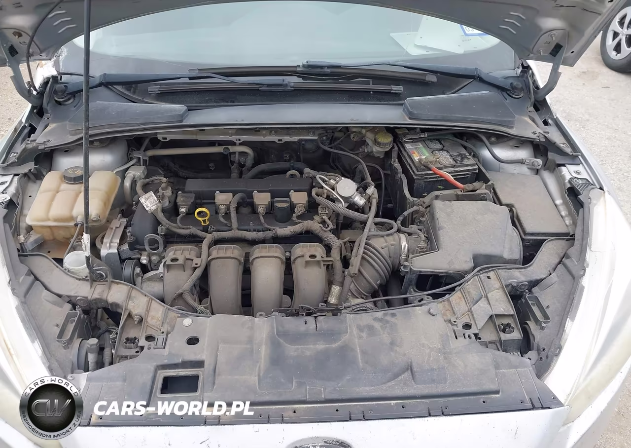 2016 Ford Focus S VIN:1FADP3E20GL306882 - 10