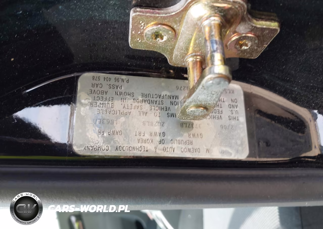 2006 Suzuki Forenza VIN:KL5JD56ZX6K393276 - 9