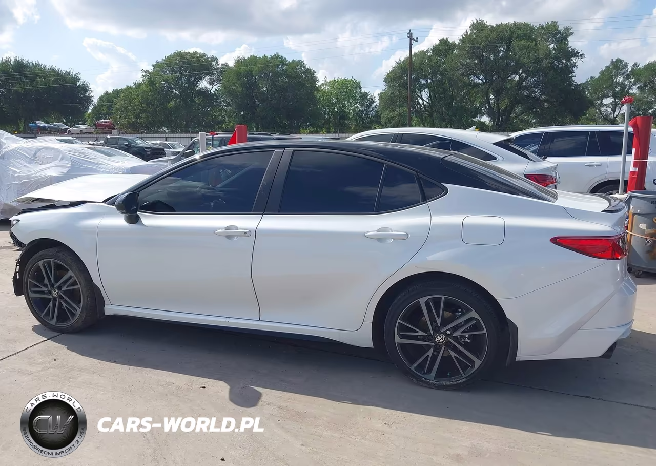 2026 Toyota Camry Xse VIN:4T1DAACK6TU261031 - 15