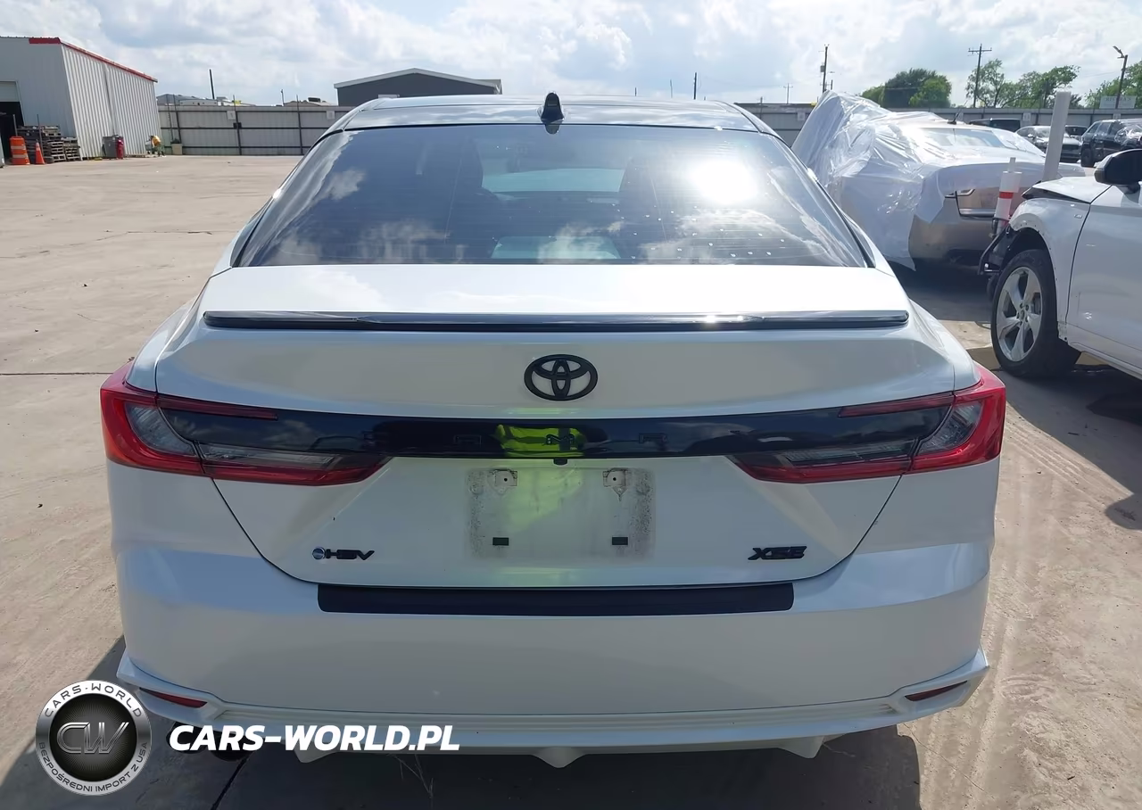 2026 Toyota Camry Xse VIN:4T1DAACK6TU261031 - 17